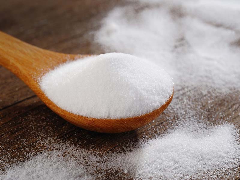 6 Best Baking Soda Remedies for Clearing Acne-Prone Skin