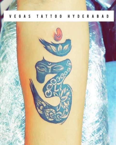 50+ Traditional (ॐ) Om Tattoo Designs and Ideas 2024