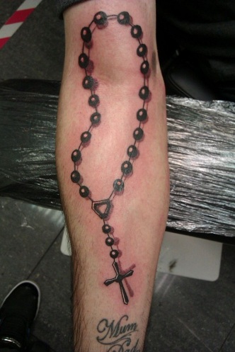 9 Beautiful Rosary Beads Tattoo Ideas, Designs And Meaning