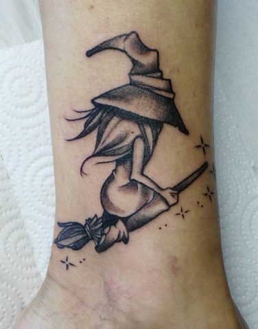 9 Fearful Witch Tattoo Designs and Ideas | I Fashion Styles