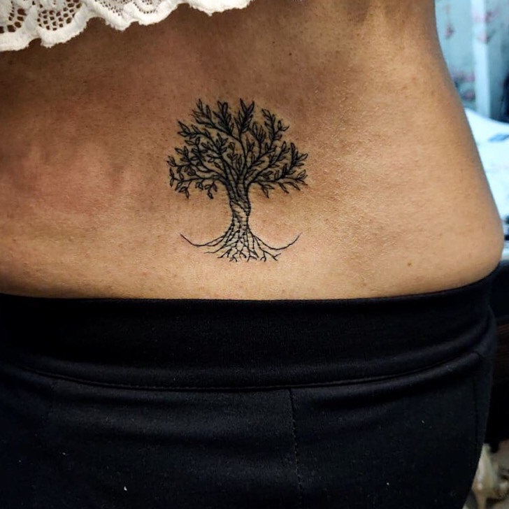 15 Beautiful Back Tattoo Designs for Women 2024