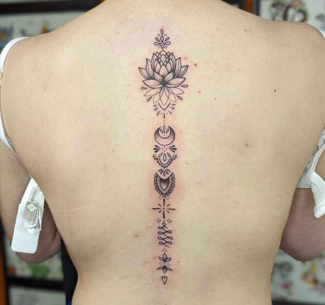15 Beautiful Back Tattoo Designs for Women 2024