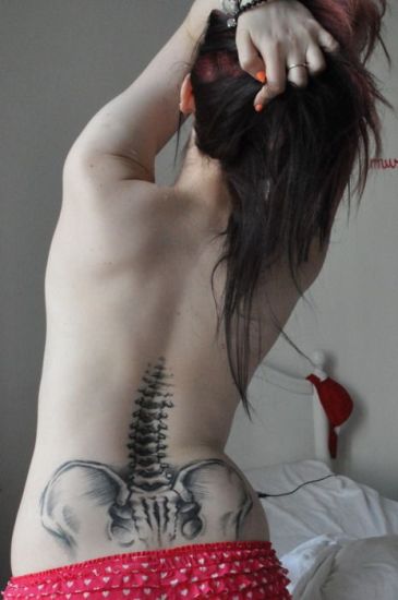 13 Attractive Hip Tattoo Designs With Meanings | I Fashion Styles