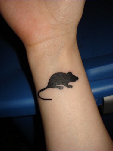 9 Cute And Amazing Rat Tattoo Designs | I Fashion Styles