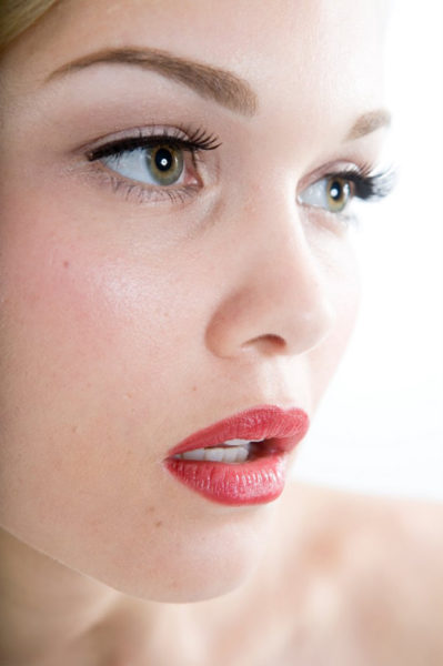 9 Beautiful and Natural Looking Eyebrow Tattoo Designs