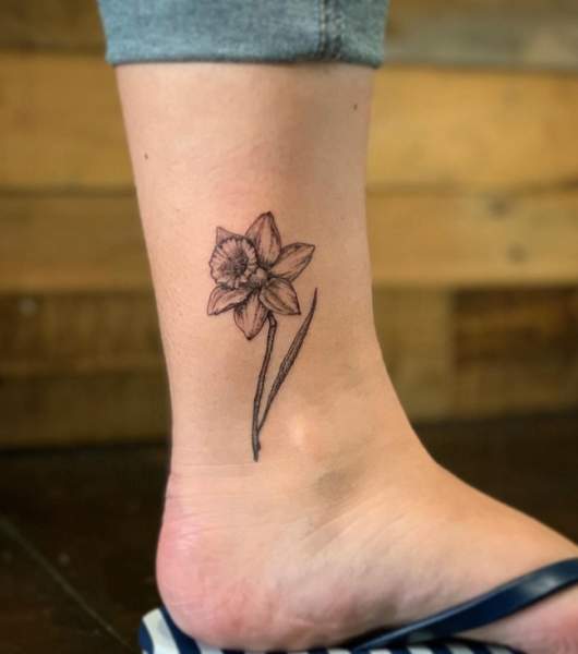10 Beautiful Daffodil Tattoo Designs In 2023 | I Fashion Styles