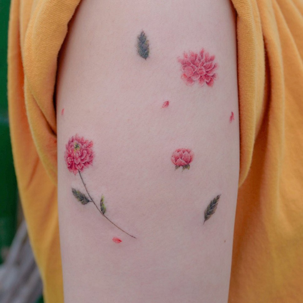 16 Awesome Dahlia Flower Tattoo Designs In 2023