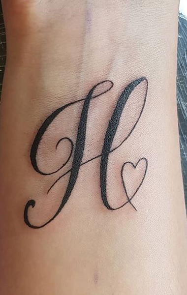 20 Fantastic H Letter Tattoo Designs with Images | I Fashion Styles