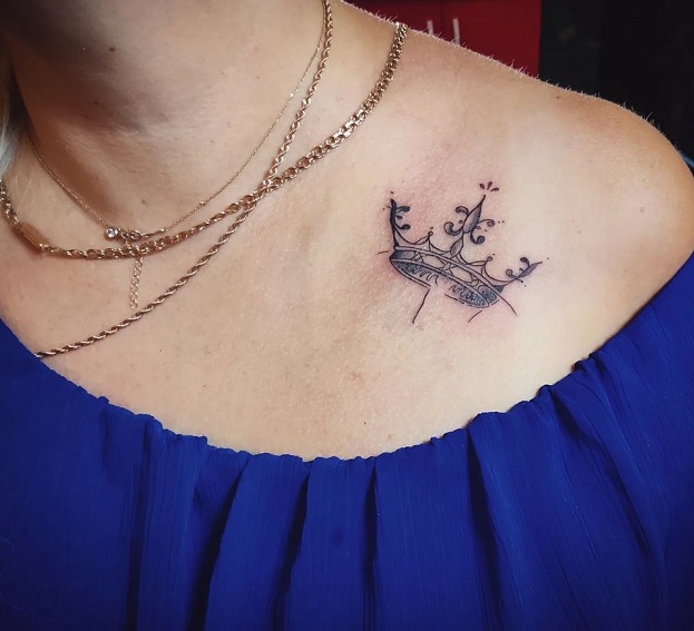 15+ Magnificent Queen Tattoo Designs and Ideas 2023