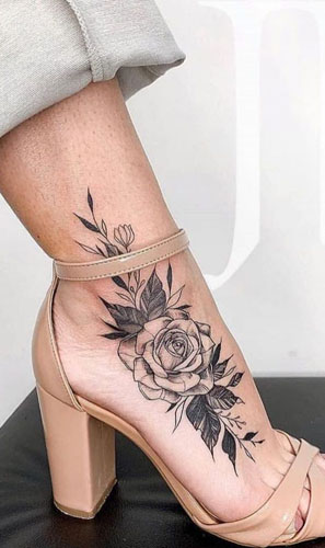 15 Best Flower Tattoo Designs and Their Meanings