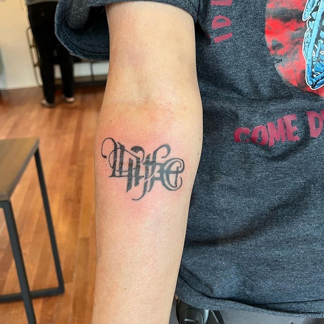 15 Best Ambigram Tattoo Designs With Pictures 2022