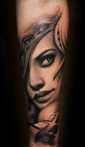 Top 9 Utterly Unique Portrait Tattoos With Images