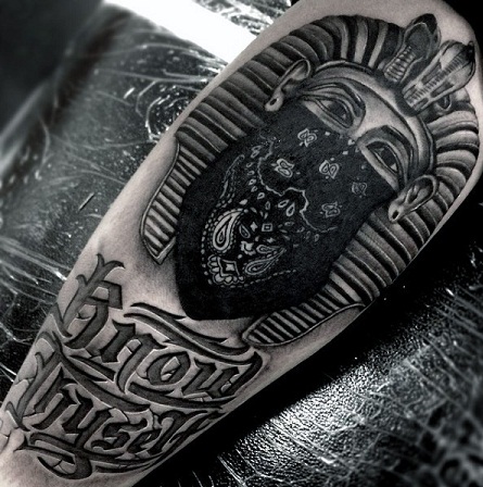 10 Majestic King Tut Tattoo Designs for History Buffs