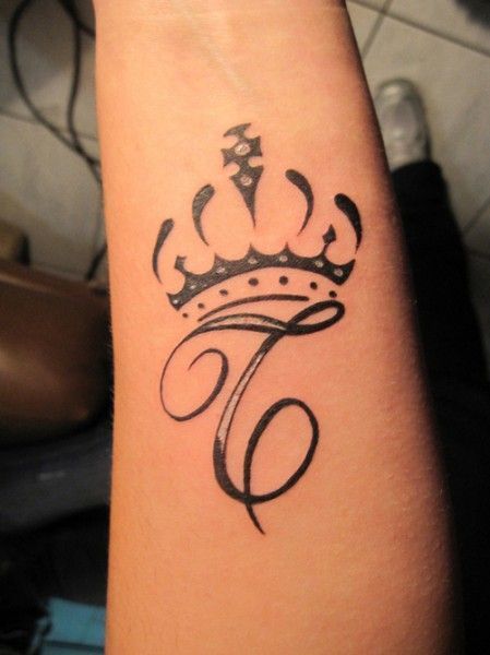 20 Fantastic C Letter Tattoo Designs You Can Try | I Fashion Styles