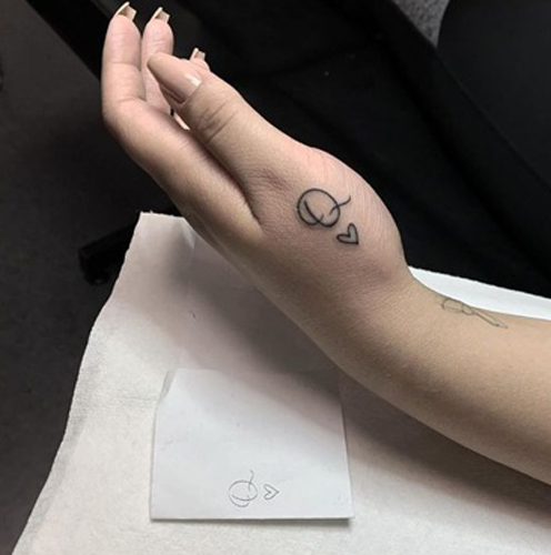 15 Q Letter Tattoo Designs And Ideas With Pictures