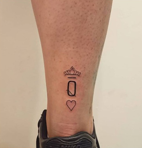15 Q Letter Tattoo Designs And Ideas With Pictures