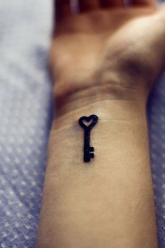 15 Unique Key Tattoo Designs for Inspiration | I Fashion Styles