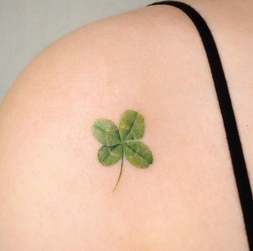 10+ Rare And Unusual Clover Tattoo Designs | I Fashion Styles