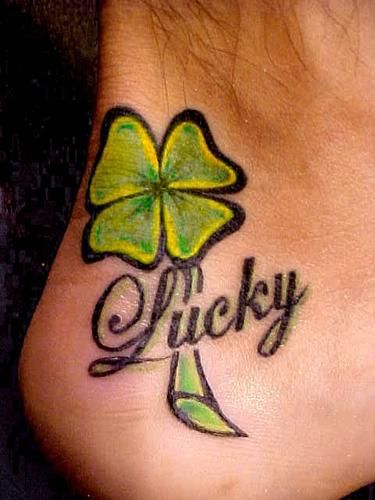 10+ Rare And Unusual Clover Tattoo Designs | I Fashion Styles