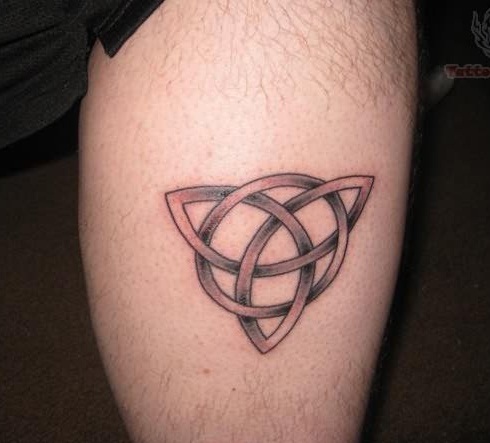 9 Amazing Trinity Knot Tattoo Designs | I Fashion Styles