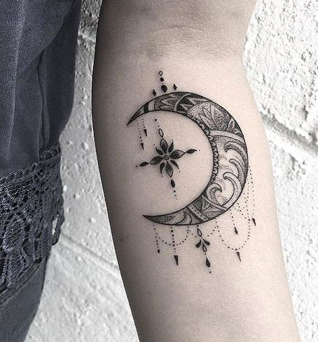 25+ Meaningful Half and Full Moon Tattoo Designs 2022