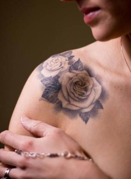 15 Best Shoulder Tattoo Designs for Men and Women