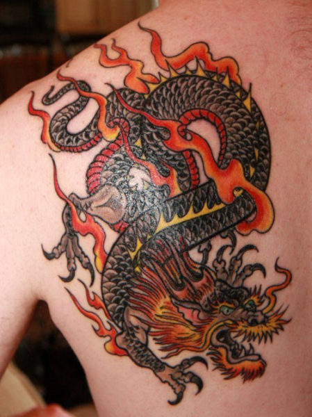 15+ Amazing Dragon Tattoo Designs For Men And Women
