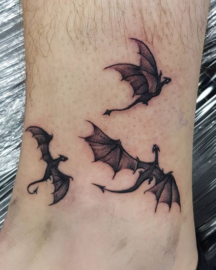 15+ Amazing Dragon Tattoo Designs For Men And Women