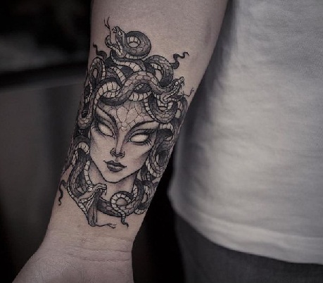 10+ Striking Medusa Tattoo Designs for a Powerful Look