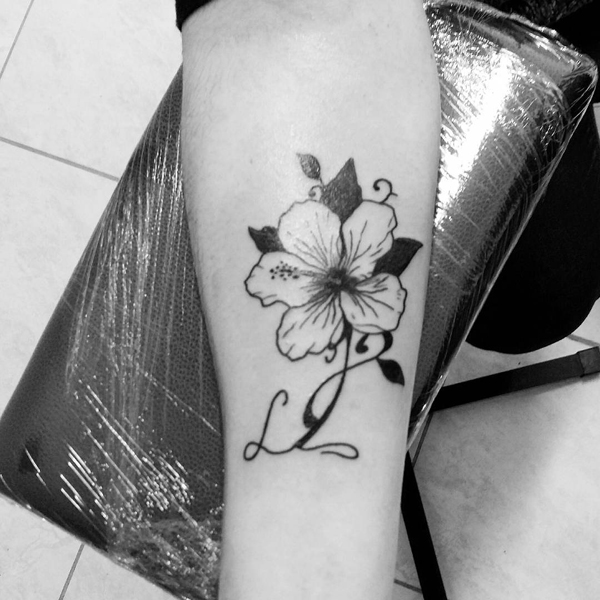 25 Trending L Letter Tattoo Designs 2023 | I Fashion Styles