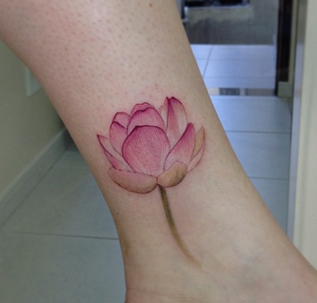 15+ Best Lotus Flower Tattoos and Their Spiritual Significance