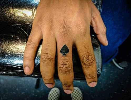 9 Attractive Spade Tattoo Ideas, Designs and Meanings