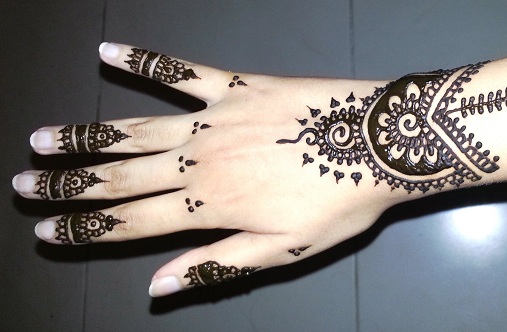 20 Most Impressive (Mehndi) Henna Tattoo Designs 2023