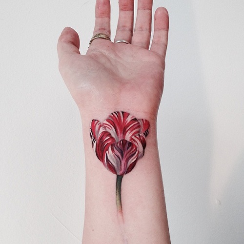 Blooming Beauty: 10 Stunning Tulip Tattoo Designs for Spring