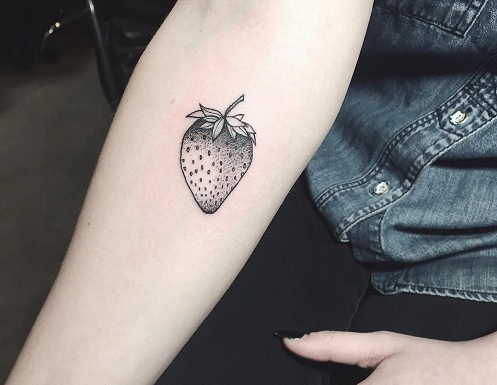 10 Realistic Strawberry Tattoo Designs and Ideas