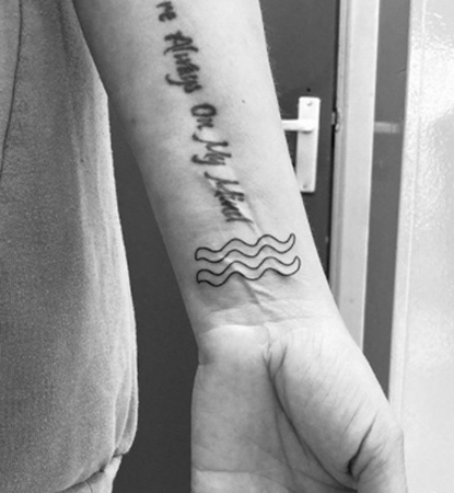 15+ Stunning Aquarius Tattoo Designs for Zodiac Lovers