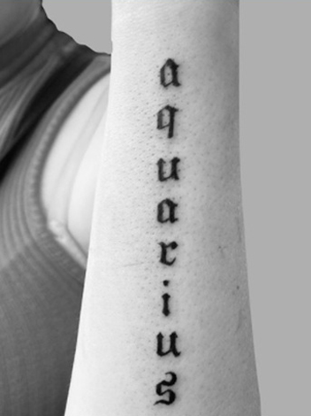 15+ Stunning Aquarius Tattoo Designs for Zodiac Lovers