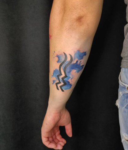 15+ Stunning Aquarius Tattoo Designs for Zodiac Lovers
