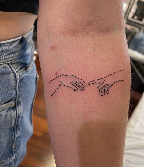 15 Striking Flash Tattoo Designs Suitable for Everyone