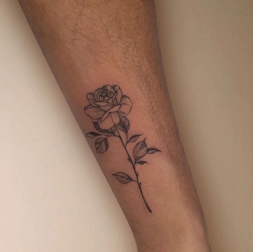 15 Striking Flash Tattoo Designs Suitable for Everyone