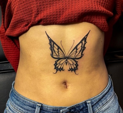 20 Attractive Stomach Tattoo Designs for Men and Women