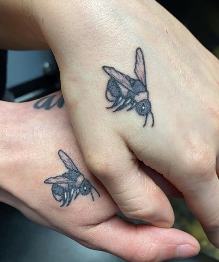 20 Inspiring Bee Tattoo Designs In 2023 | I Fashion Styles