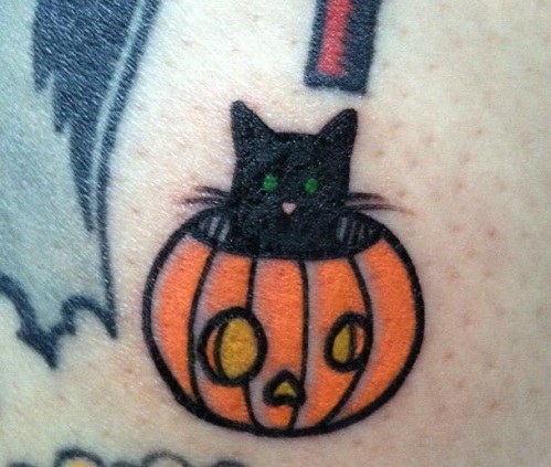 10+ Simple and Chic Pumpkin Tattoo Designs | I Fashion Styles