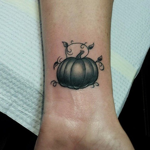 10+ Simple and Chic Pumpkin Tattoo Designs | I Fashion Styles