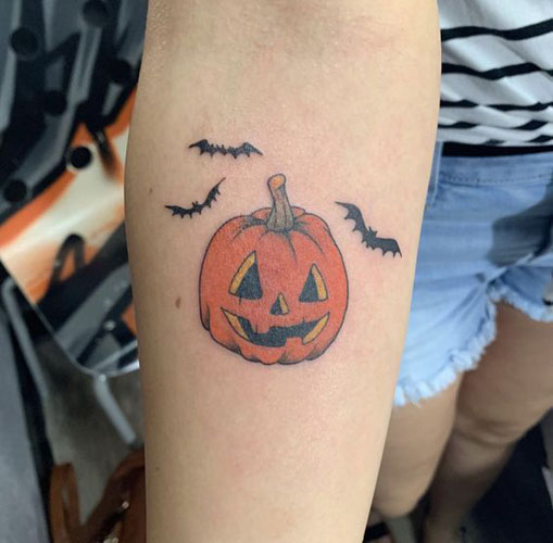 10+ Simple and Chic Pumpkin Tattoo Designs | I Fashion Styles