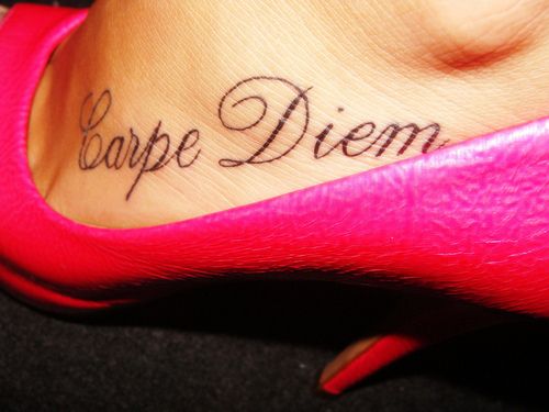 15 Best Carpe Diem Tattoo Designs And Ideas | I Fashion Styles