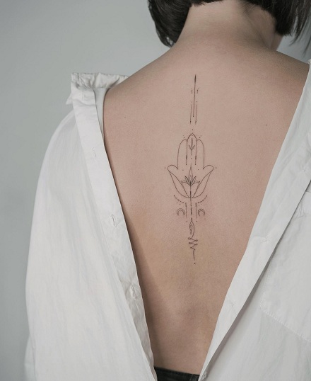 Top 15 Exclusive Hamsa Tattoo Designs | I Fashion Styles