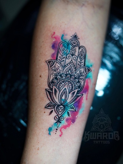 Top 15 Exclusive Hamsa Tattoo Designs | I Fashion Styles