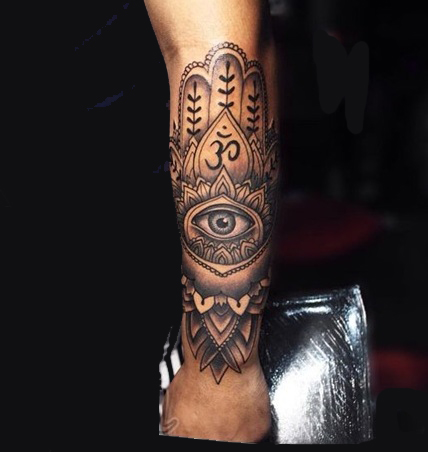 Top 15 Exclusive Hamsa Tattoo Designs | I Fashion Styles