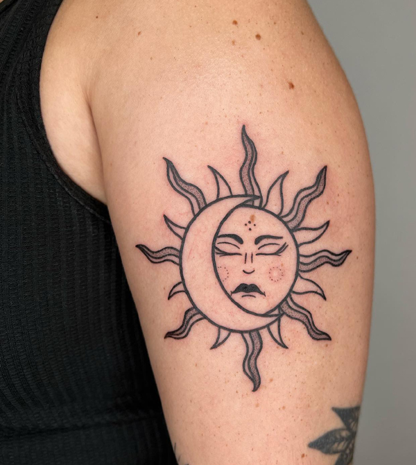 25 Gorgeous Sun and Moon Tattoo Designs Suitable for Anyone